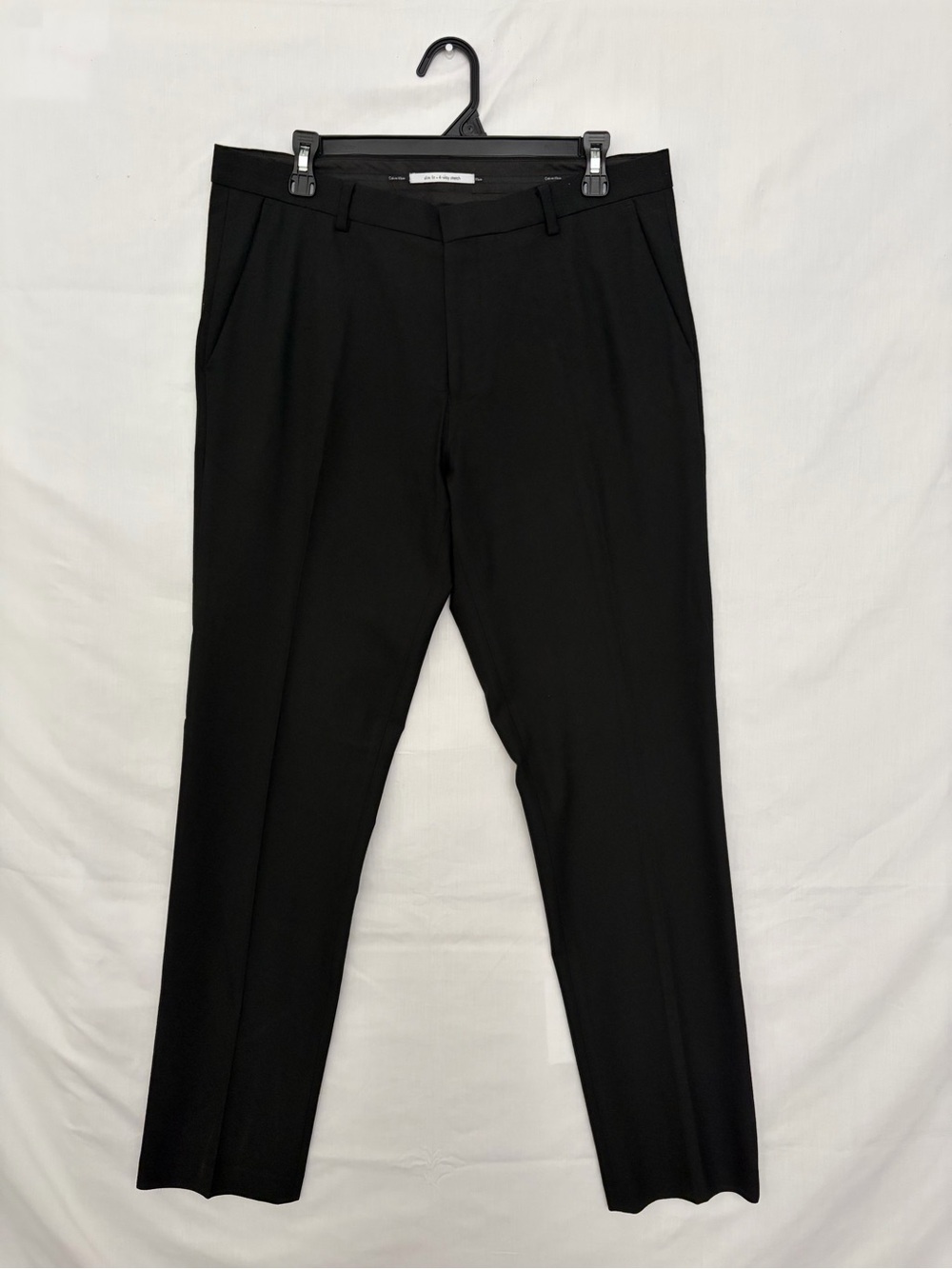 Calvin Klein Mens 33x32 Slim Fit Infinite 4 Way Stretch Black Dress Pants(A956)